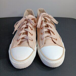 Airwalk Women’s Size 8.5 Blush‎ Pink Faux Leather Low Top Lace Up Sneakers B29
